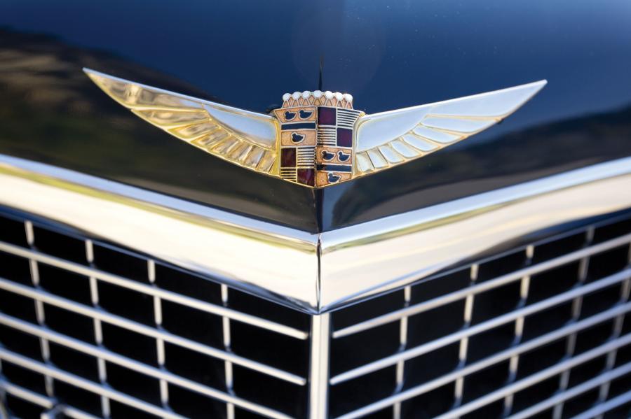  Cadillac V16 Convertible Sedan by Fleetwood 1934 года  (фото 15 из 18)